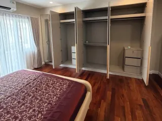 For rent 2 bedrooms townhouse in Phra Khanong, Bangkok