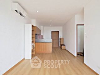 À vendre 1 chambre condo à Khlong San, Bangkok