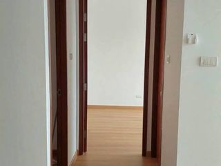 À vendre 1 chambre condo à Khlong San, Bangkok