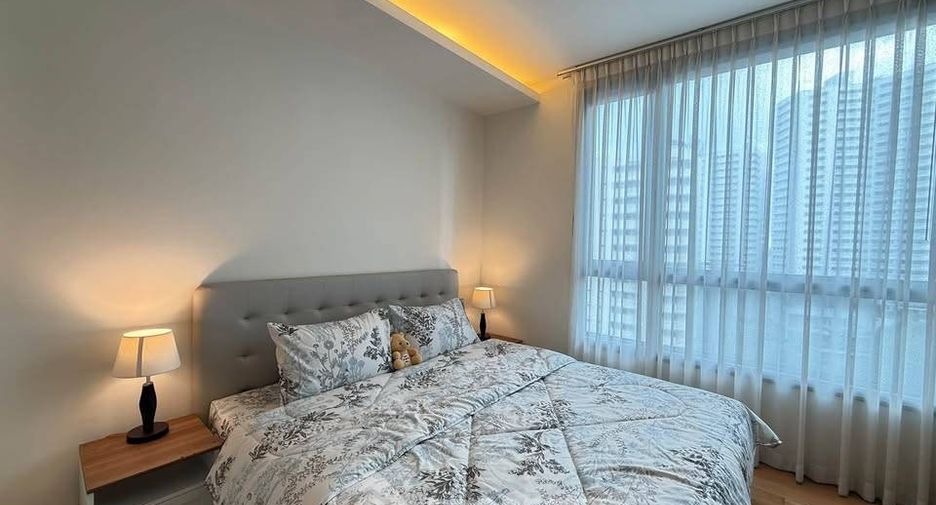 For rent 2 ベッドルーム condo in Watthana, Bangkok