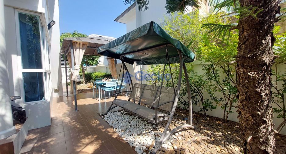 Casa en venta de 3 habitaciones en Bang Lamung, Chonburi