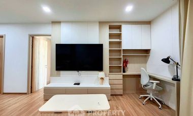 For rent 2 bedrooms condo in Ratchathewi, Bangkok