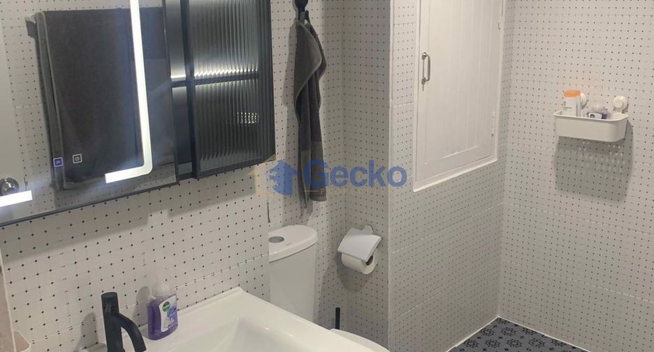 For sale 1 bed condo in Bang Lamung, Chonburi