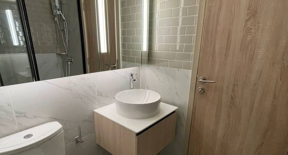 For rent 1 bed condo in Ratchathewi, Bangkok