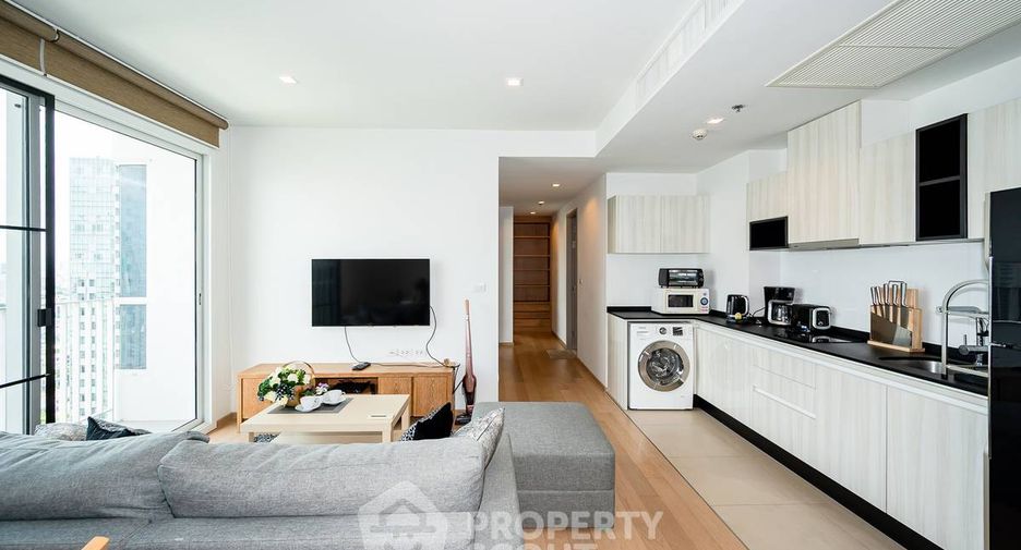 For rent 2 bedrooms condo in Watthana, Bangkok
