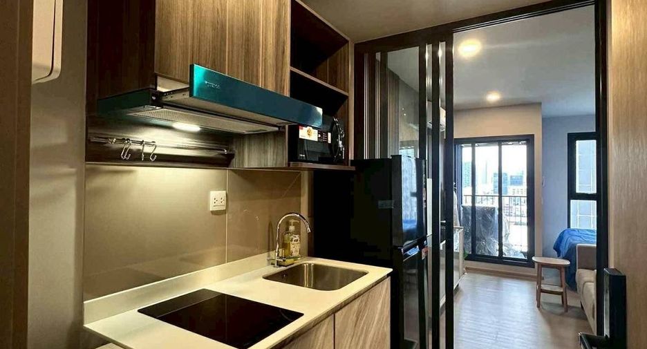 Wohnung zur Miete mit 1 Zimmer in Phra Khanong, Bangkok