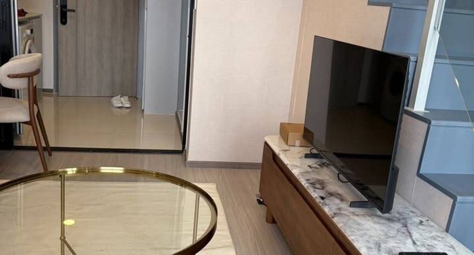 Condo en alquiler de 1 habitaciones en Huai Khwang, Bangkok