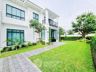 For rent 5 ベッドルーム house in Lat Krabang, Bangkok
