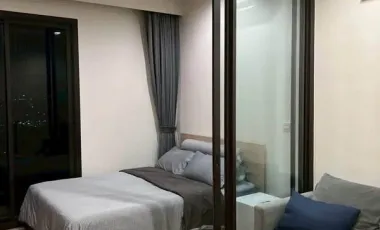 À louer 1 chambre condo à Phaya Thai, Bangkok