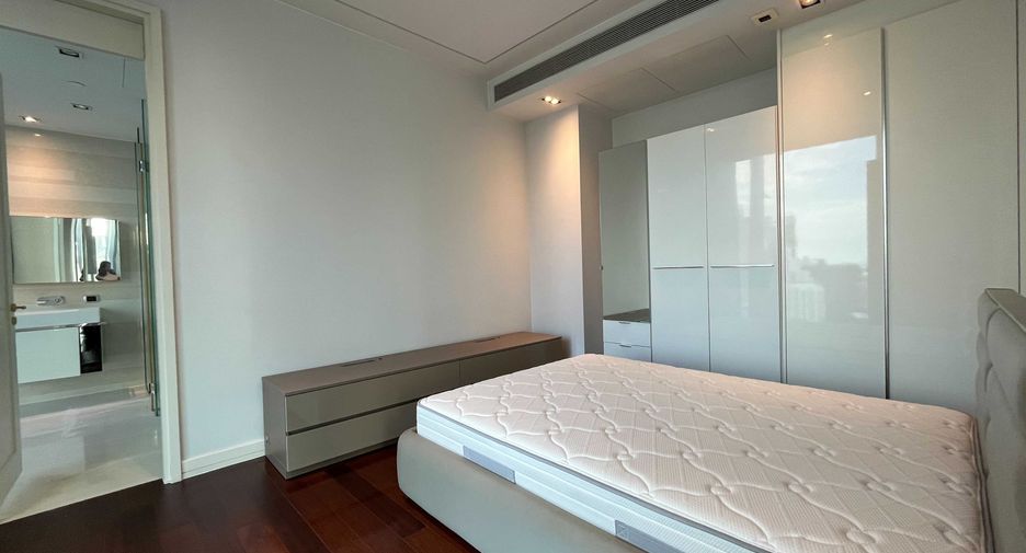 Wohnung zur Miete mit 3 Zimmer in Khlong Toei, Bangkok
