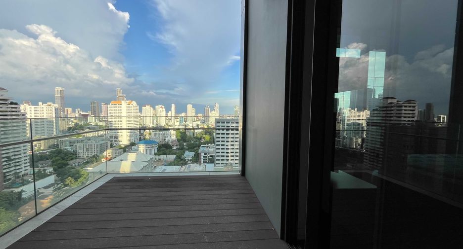 Wohnung zur Miete mit 3 Zimmer in Khlong Toei, Bangkok