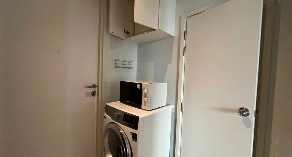 Wohnung zur Miete mit 3 Zimmer in Khlong Toei, Bangkok
