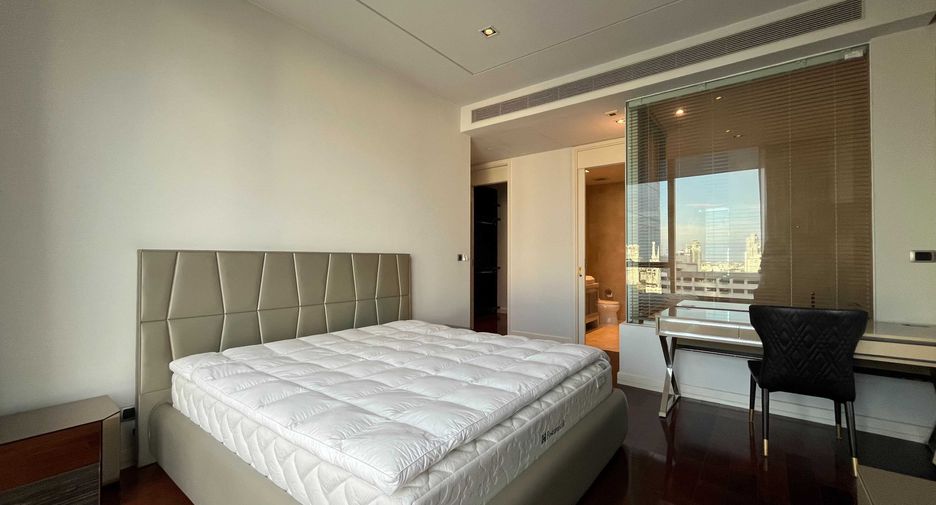 Wohnung zur Miete mit 3 Zimmer in Khlong Toei, Bangkok