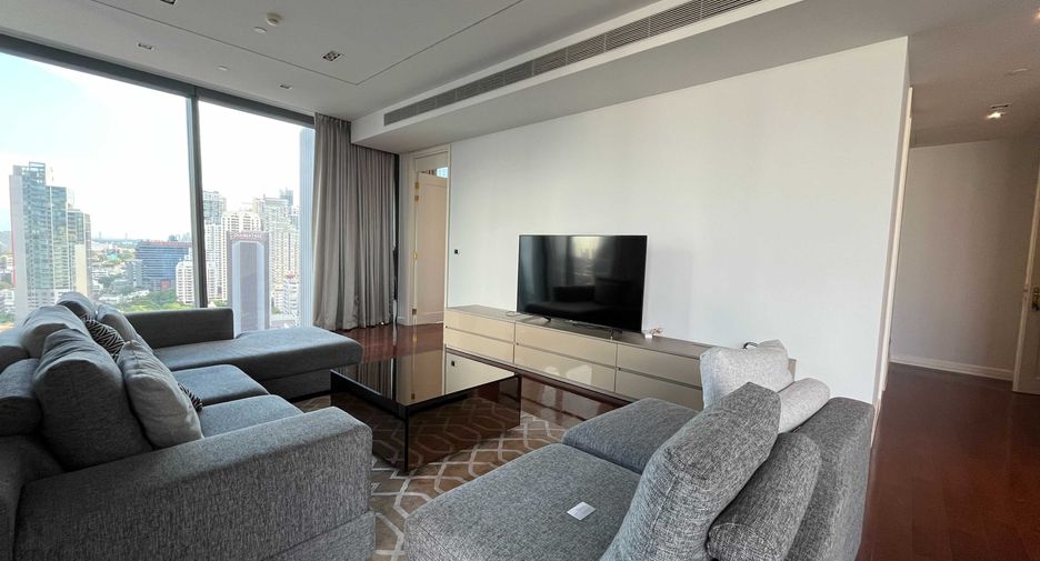 Wohnung zur Miete mit 3 Zimmer in Khlong Toei, Bangkok