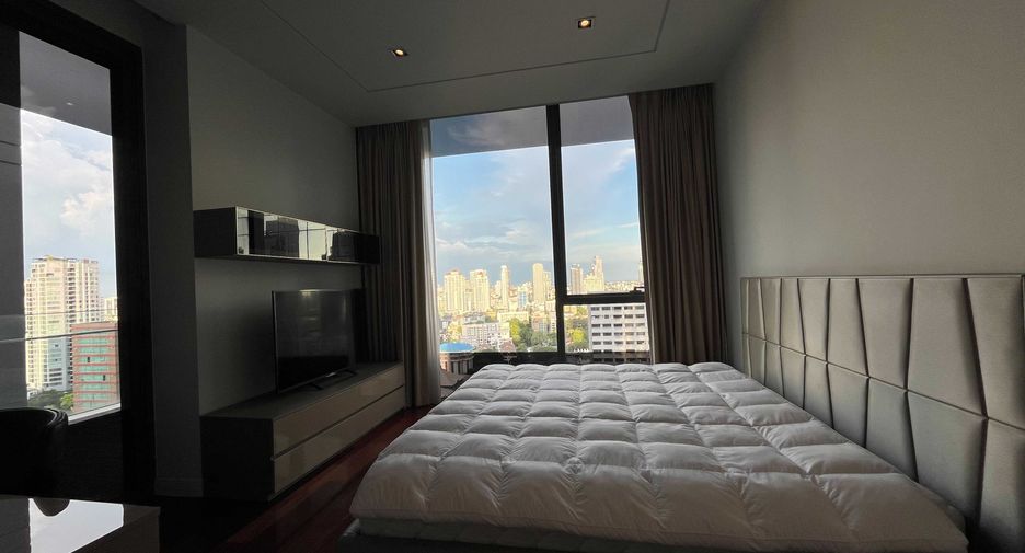 Wohnung zur Miete mit 3 Zimmer in Khlong Toei, Bangkok