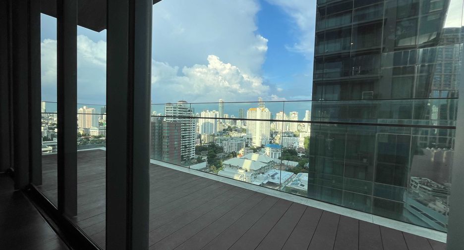 Wohnung zur Miete mit 3 Zimmer in Khlong Toei, Bangkok