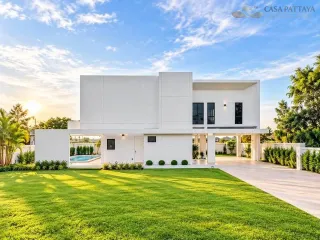 Villa en alquiler de 4 habitaciones en Bang Lamung, Chonburi