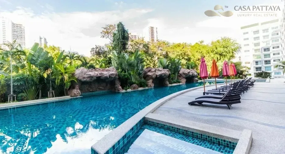 For rent 2 bedrooms condo in Bang Lamung, Chonburi
