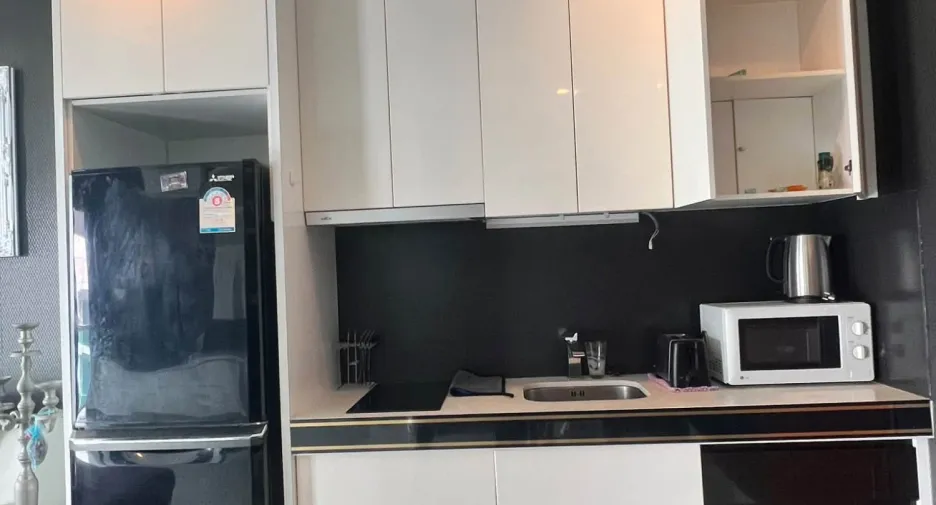 For rent 2 bedrooms condo in Bang Lamung, Chonburi