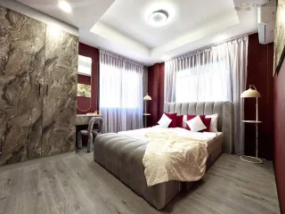 Villa en venta de 5 habitaciones en Bang Lamung, Chonburi