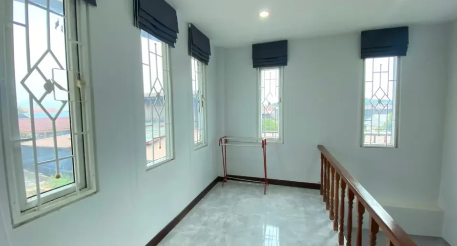 Продажа 4 спальни дом в Mueang Loei, Loei