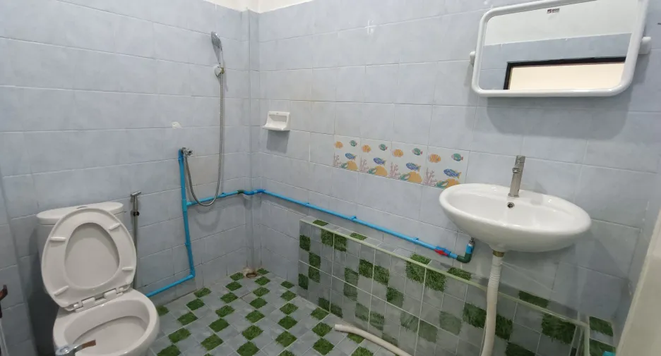For rent 4 bedrooms house in Mueang Khon Kaen, Khon Kaen