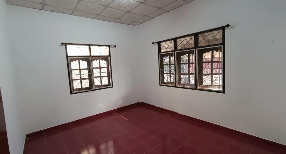 For rent 4 bedrooms house in Mueang Khon Kaen, Khon Kaen