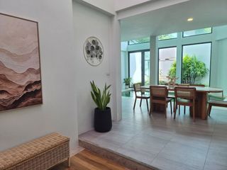 Villa en alquiler de 3 habitaciones en Mueang Phuket, Phuket