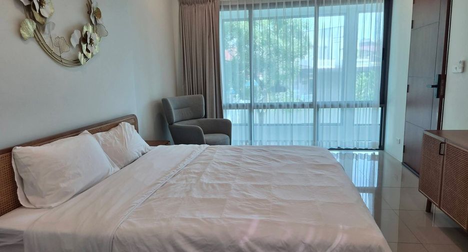 Villa en alquiler de 3 habitaciones en Mueang Phuket, Phuket