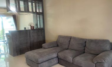 For rent 3 bedrooms townhouse in Bang Kapi, Bangkok