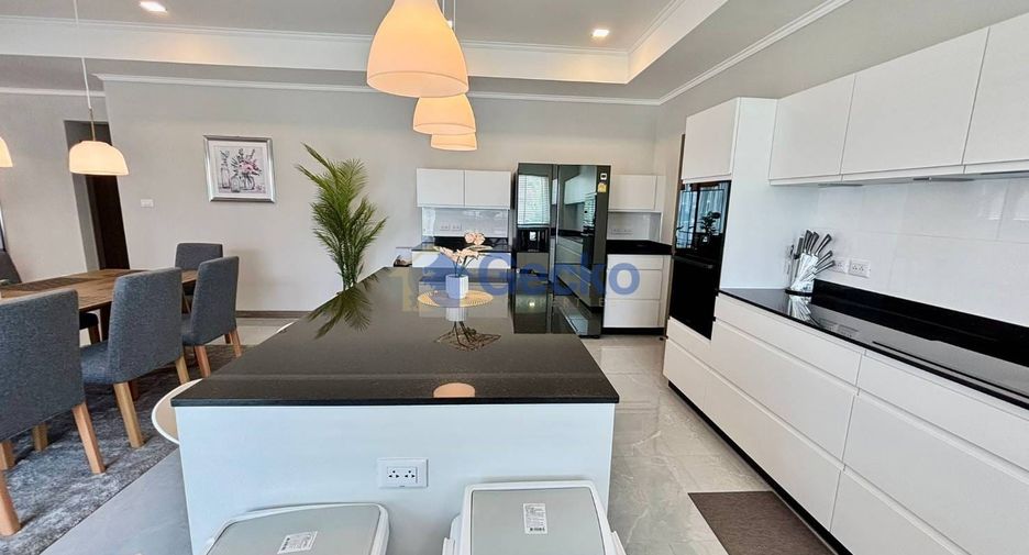 For sale 5 bedrooms house in Bang Lamung, Chonburi