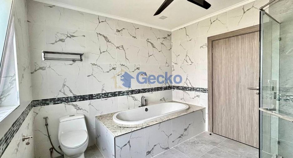 For sale 5 bedrooms house in Bang Lamung, Chonburi
