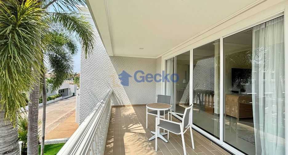 For sale 5 bedrooms house in Bang Lamung, Chonburi