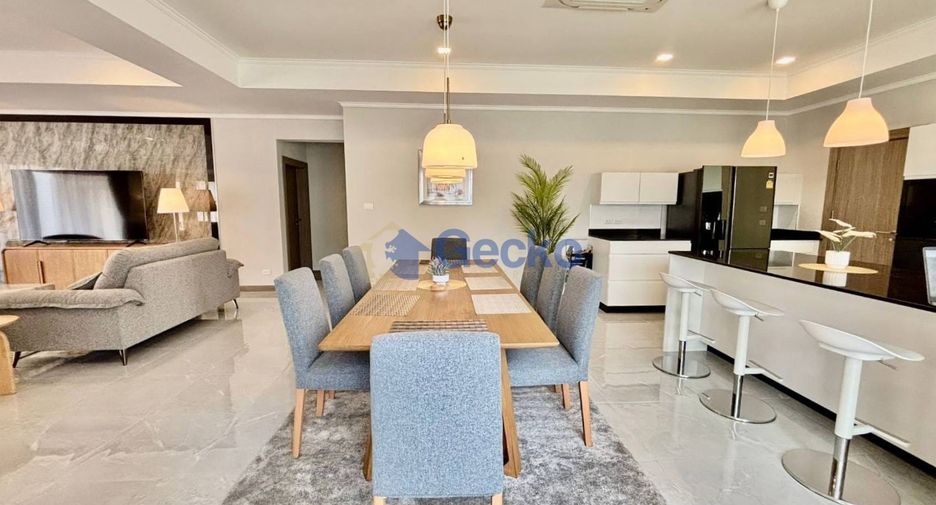 For sale 5 bedrooms house in Bang Lamung, Chonburi