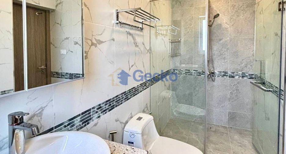 For sale 5 bedrooms house in Bang Lamung, Chonburi