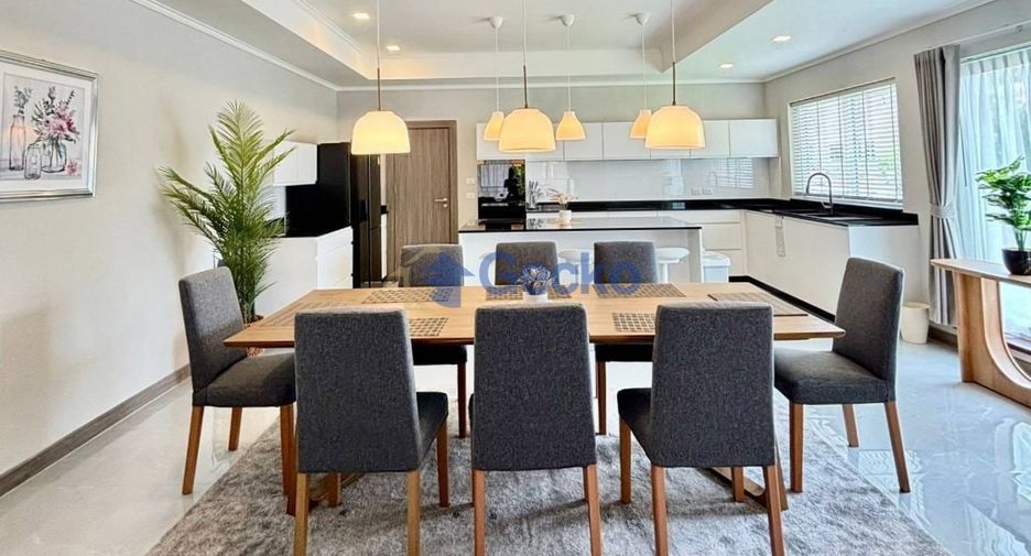 For sale 5 bedrooms house in Bang Lamung, Chonburi