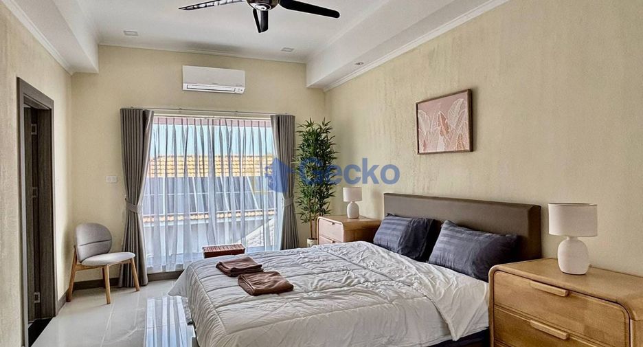 For sale 5 bedrooms house in Bang Lamung, Chonburi