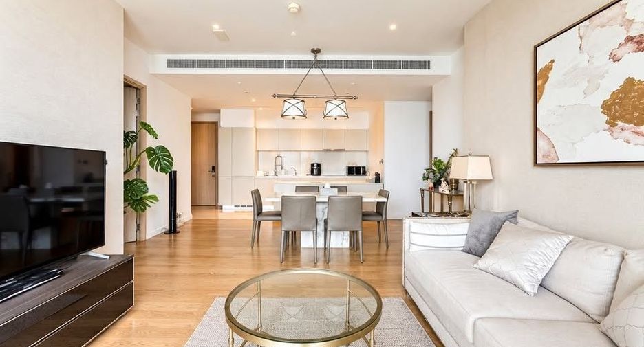 For rent 3 ベッドルーム condo in Khlong San, Bangkok