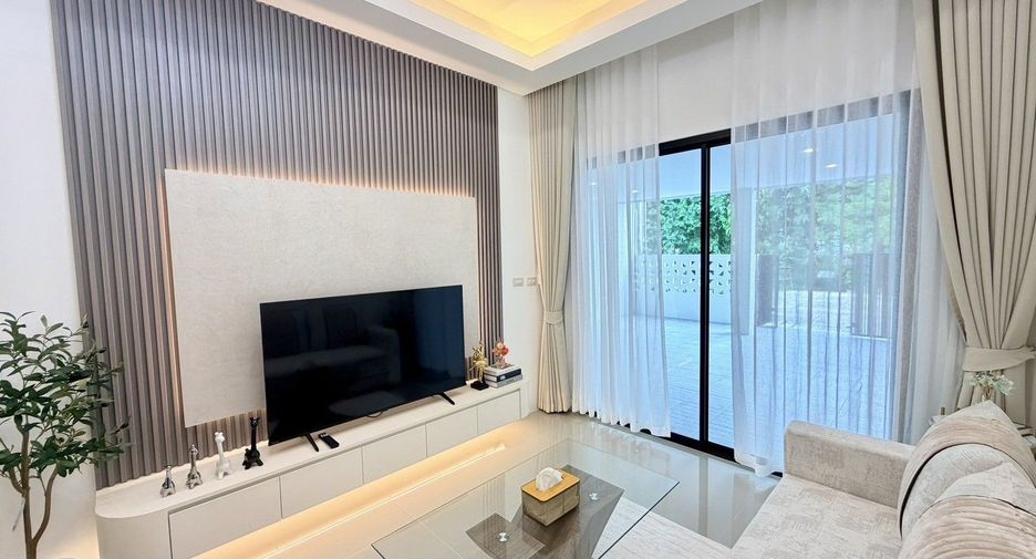 Haus zum Kauf mit 3 Zimmer in Bang Lamung, Chonburi
