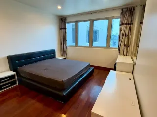 For rent 1 Beds condo in Yan Nawa, Bangkok
