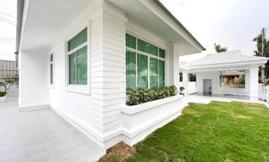 Casa en venta y en alquiler de 3 habitaciones en Bang Lamung, Chonburi