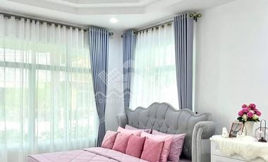 Casa en venta y en alquiler de 3 habitaciones en Bang Lamung, Chonburi