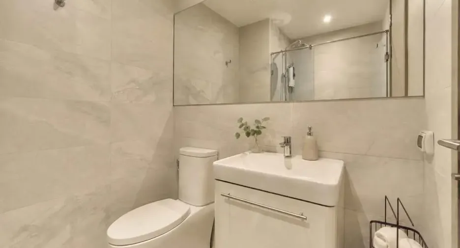 Wohnung zur Miete mit 2 Zimmer in Watthana, Bangkok