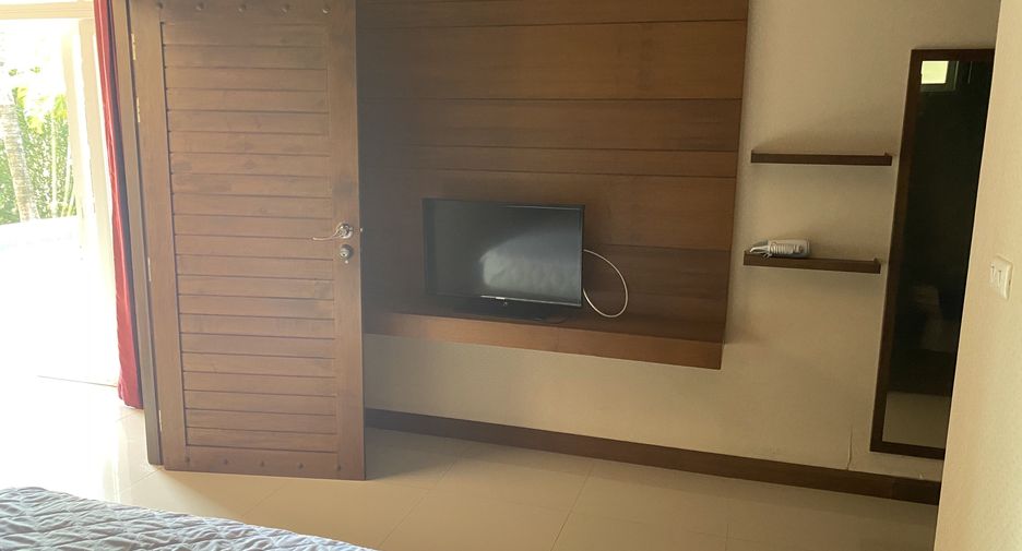 Villa en alquiler de 3 habitaciones en Mueang Phuket, Phuket