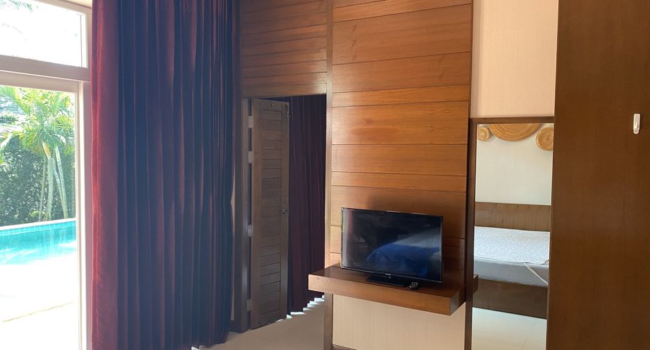 Villa en alquiler de 3 habitaciones en Mueang Phuket, Phuket