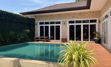 Villa en alquiler de 3 habitaciones en Mueang Phuket, Phuket