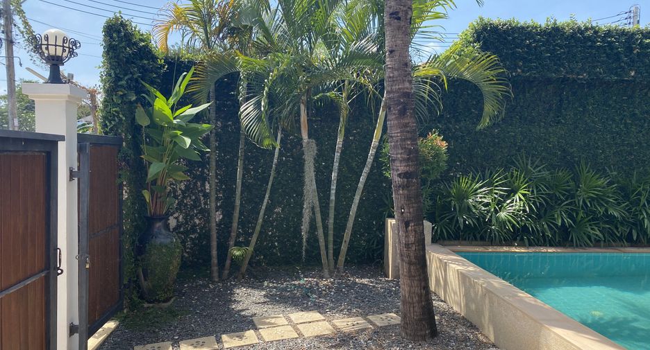 Villa en alquiler de 3 habitaciones en Mueang Phuket, Phuket