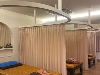 For sale 2 bedrooms retail Space in Mueang Phuket, Phuket