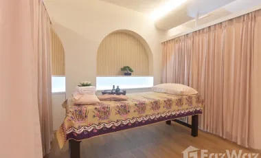 For sale 2 bedrooms retail Space in Mueang Phuket, Phuket