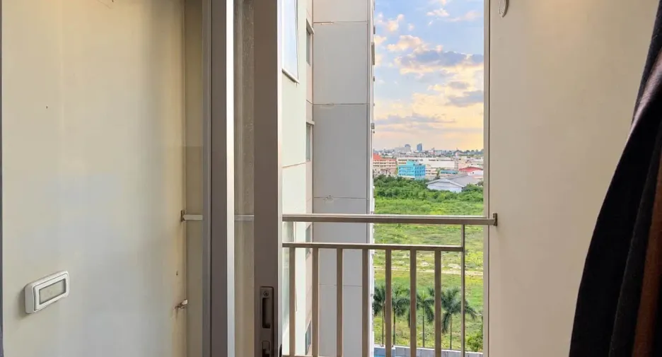 出售 1 卧室 公寓 在 Bang Lamung, Chon Buri